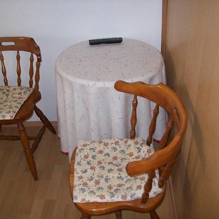 Apartments Dino Makarska Esterno foto