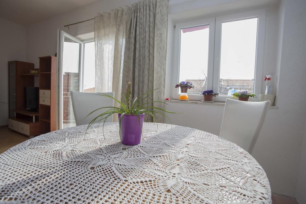 Apartments Dino Makarska Esterno foto