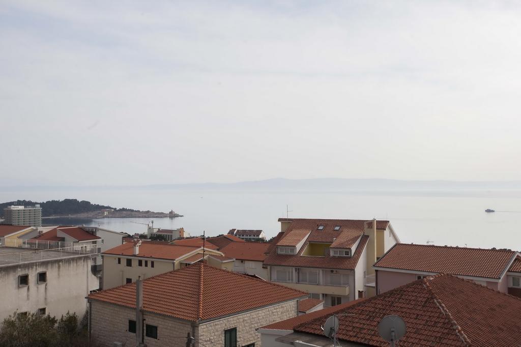 Apartments Dino Makarska Esterno foto